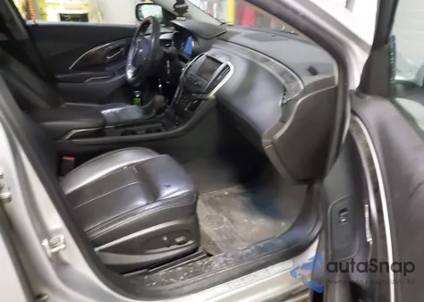 2016 Buick Lacrosse Leather z USA, uszkodzony, nr VIN 1G4GB5G35GF114455